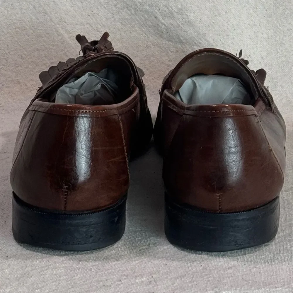 Nunn Bush previously worn